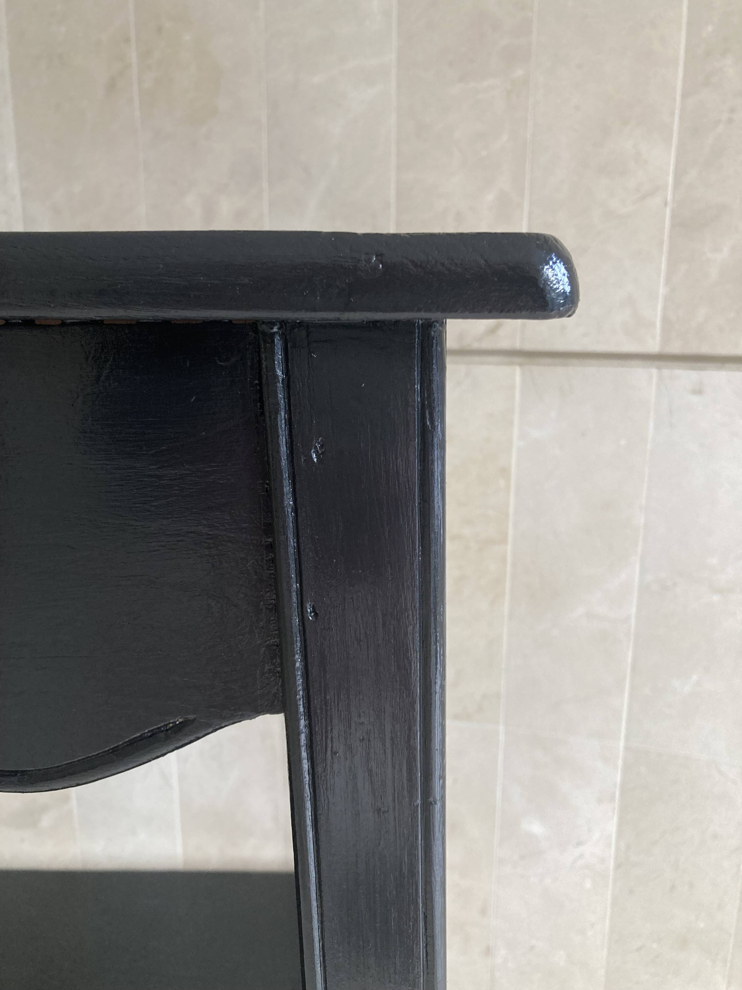 Black lacquered serving table