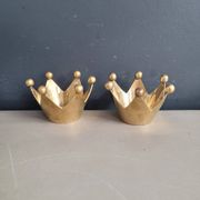 Pair of crown candle holders in brass