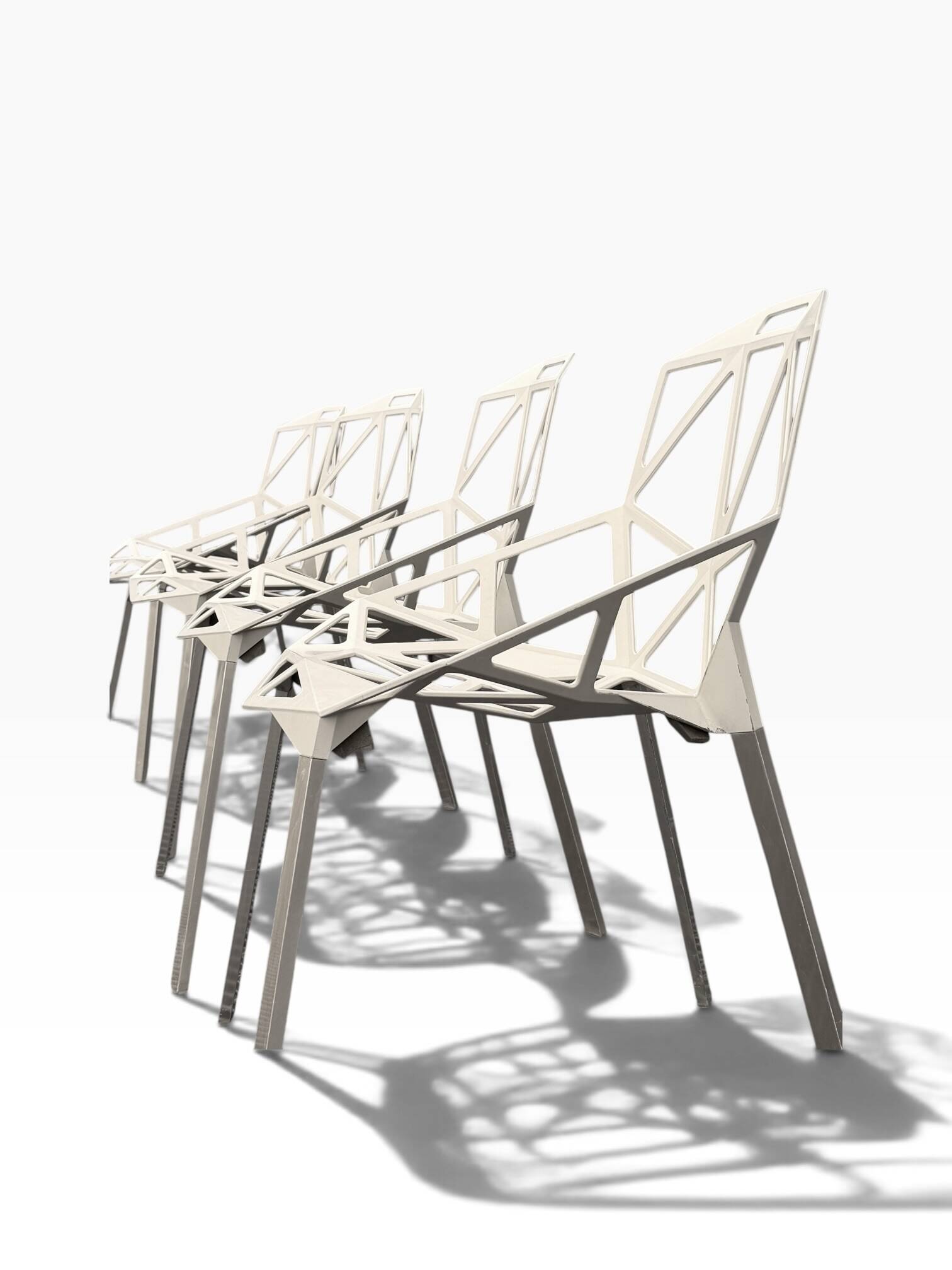Lot de chaises Chair One Magis empilables – Konstantin Grcic