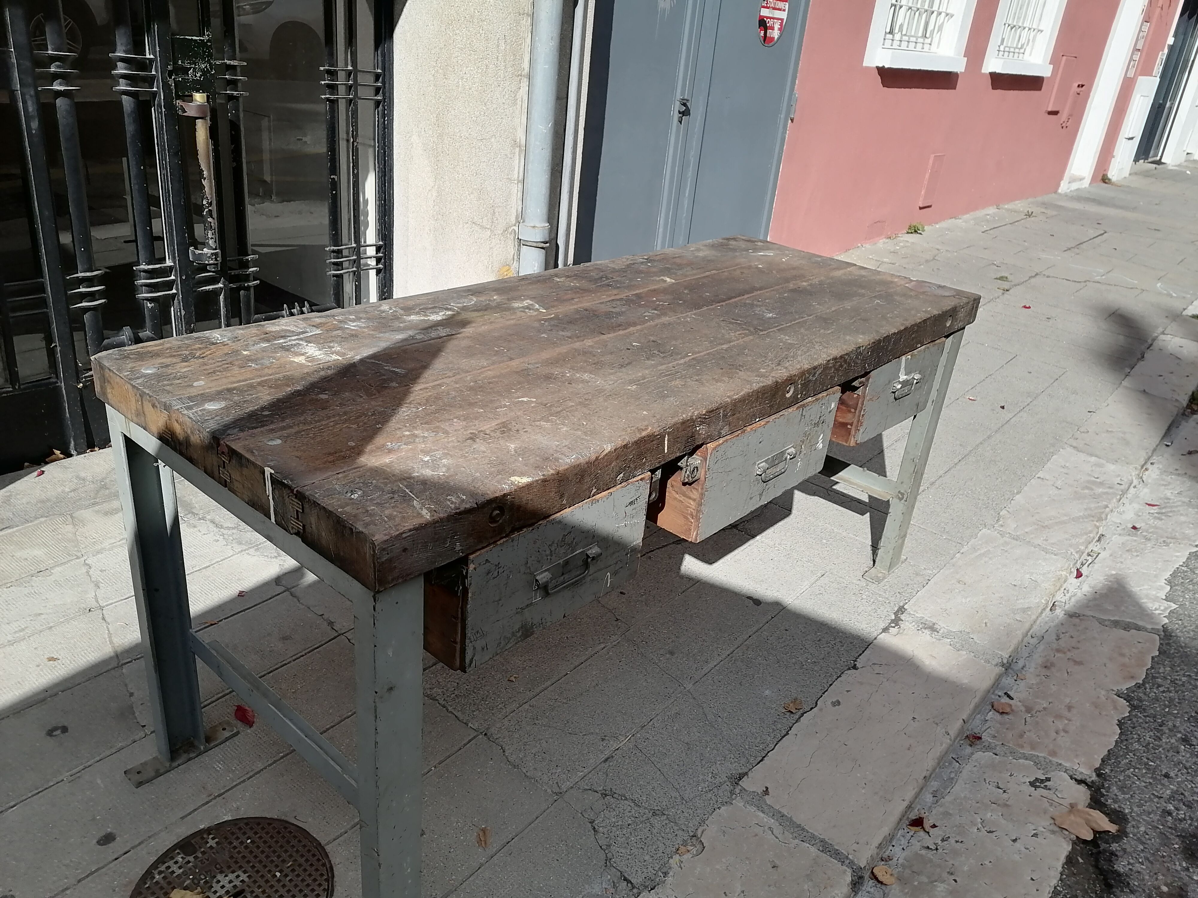 Industrial established. 60s