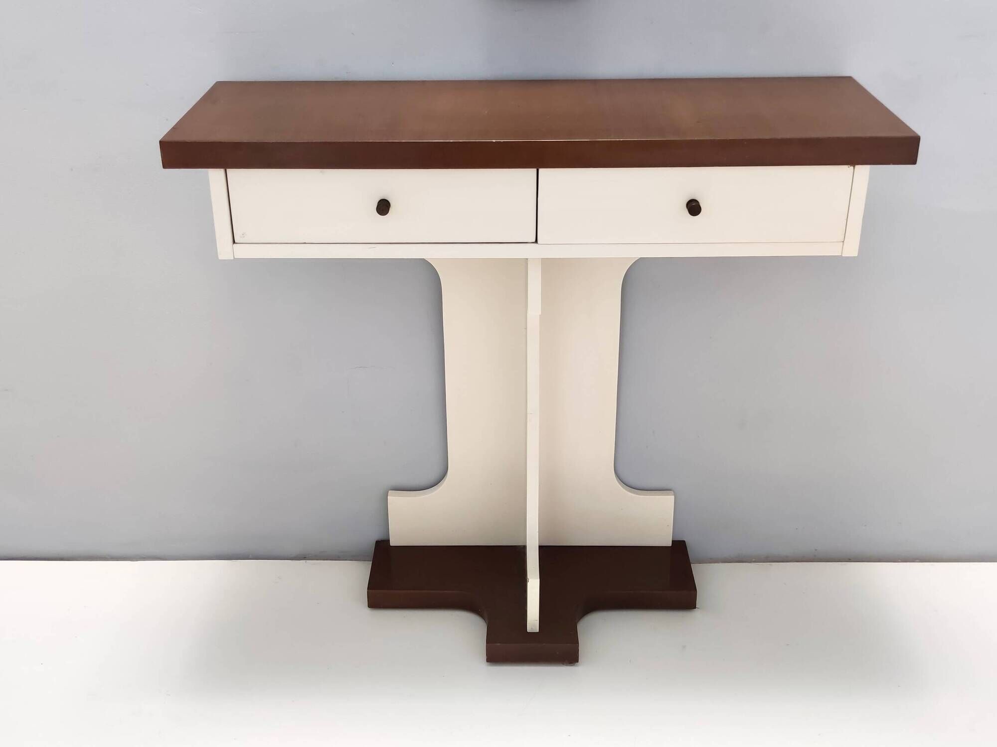 Postmodern Ivory Lacquered Walnut Wall Mirror and Console Table, Italy