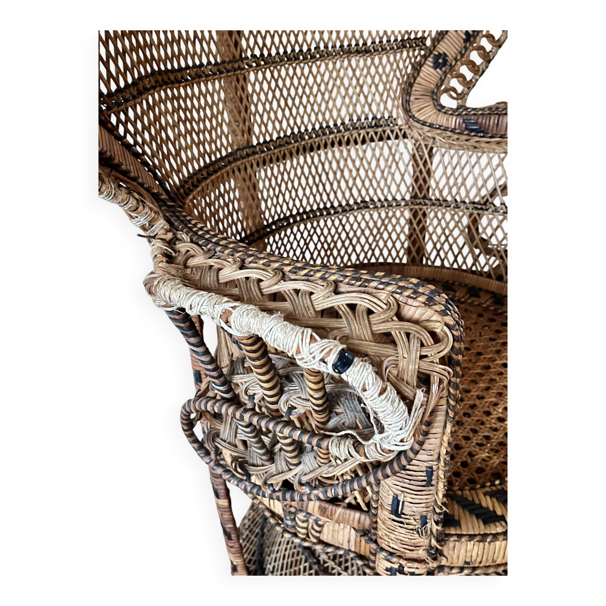 Emmanuelle Pomare armchair