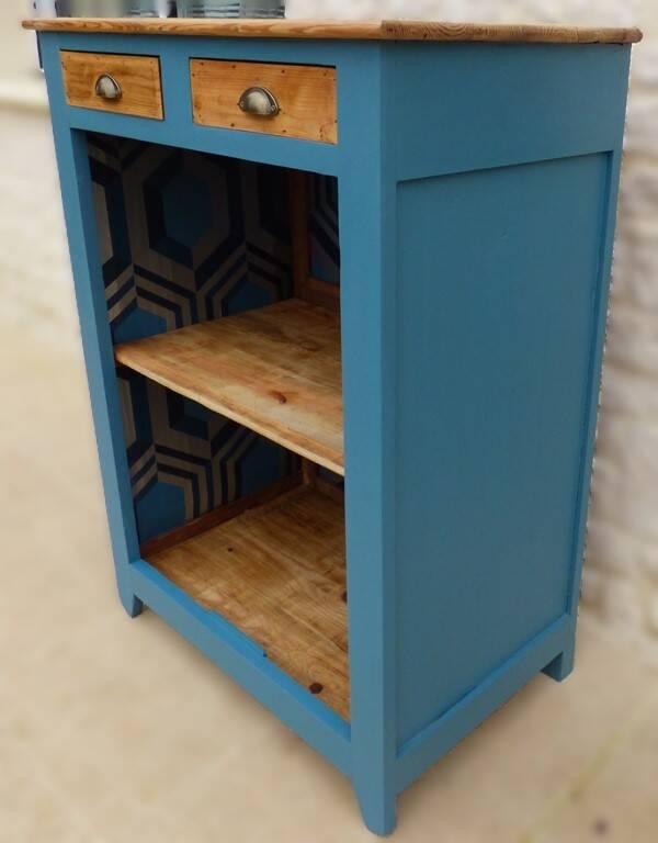 Antique Parisian style furniture with 2 solid wood drawers