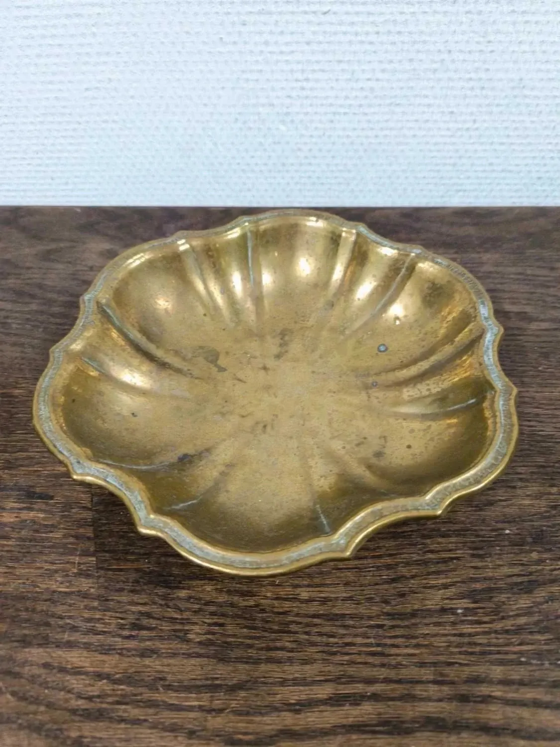 Antique brass catchall