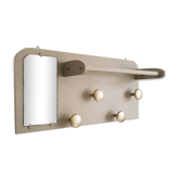Coat holder