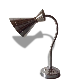 Desk lamp