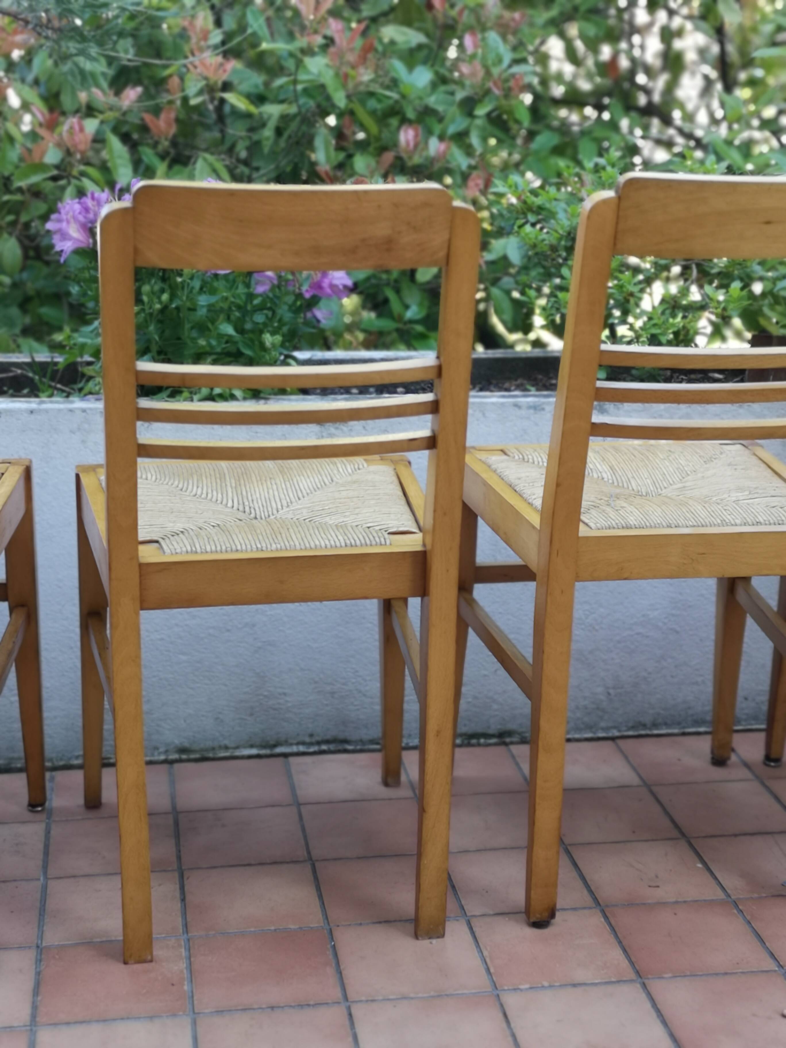 Set of 8 chairs reconstruction