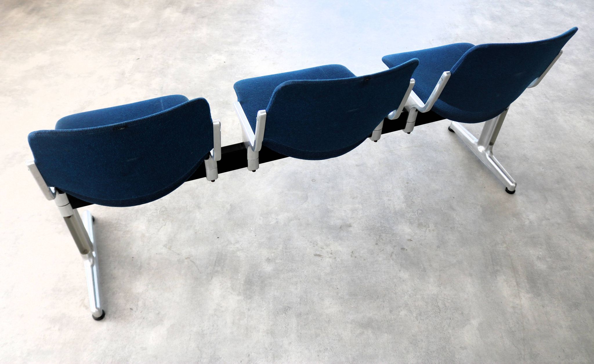 Vintage bench | waiting room bench | 1970s | Castelli