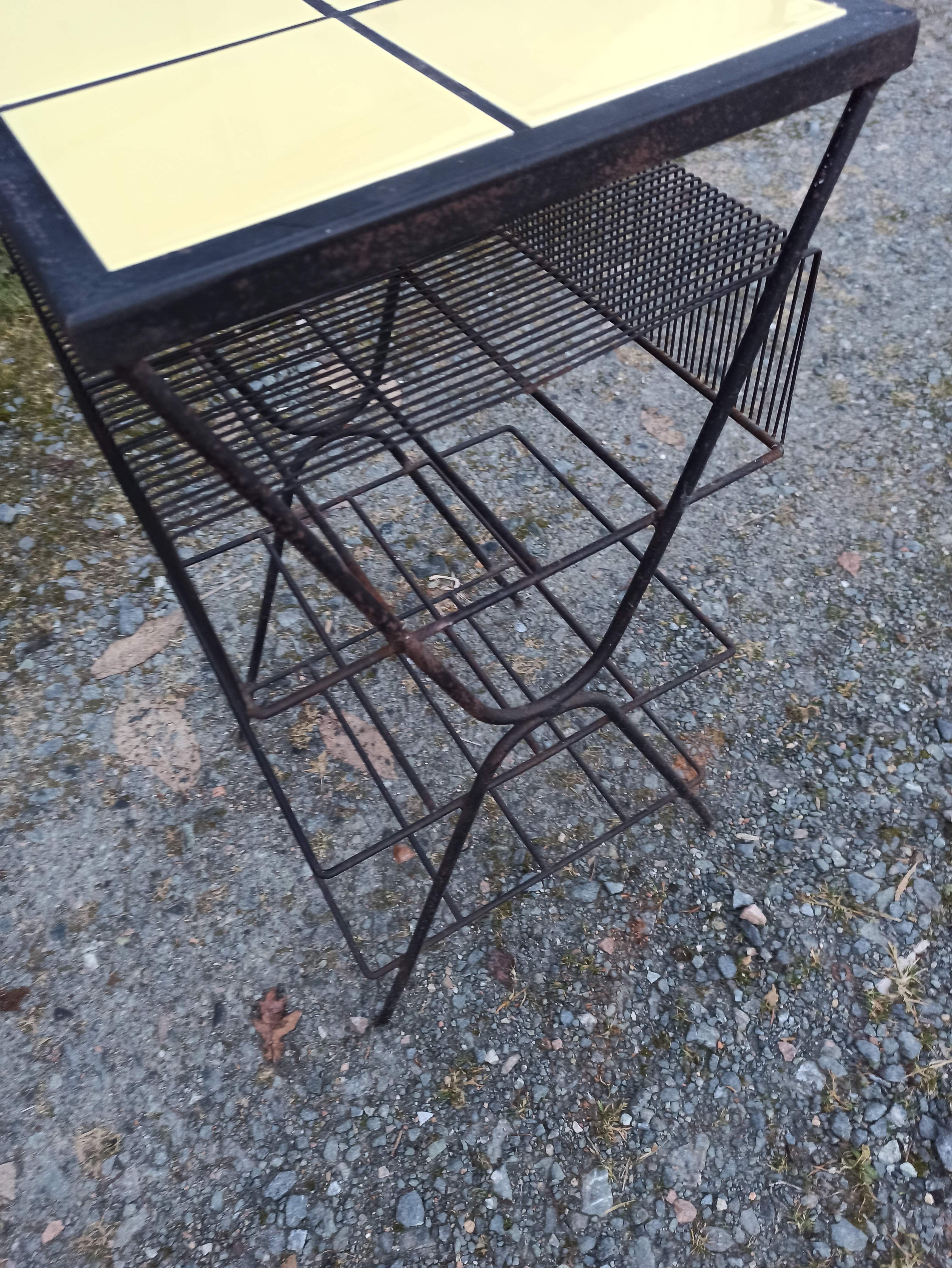 Porte vinyles meuble d'appoint en fer