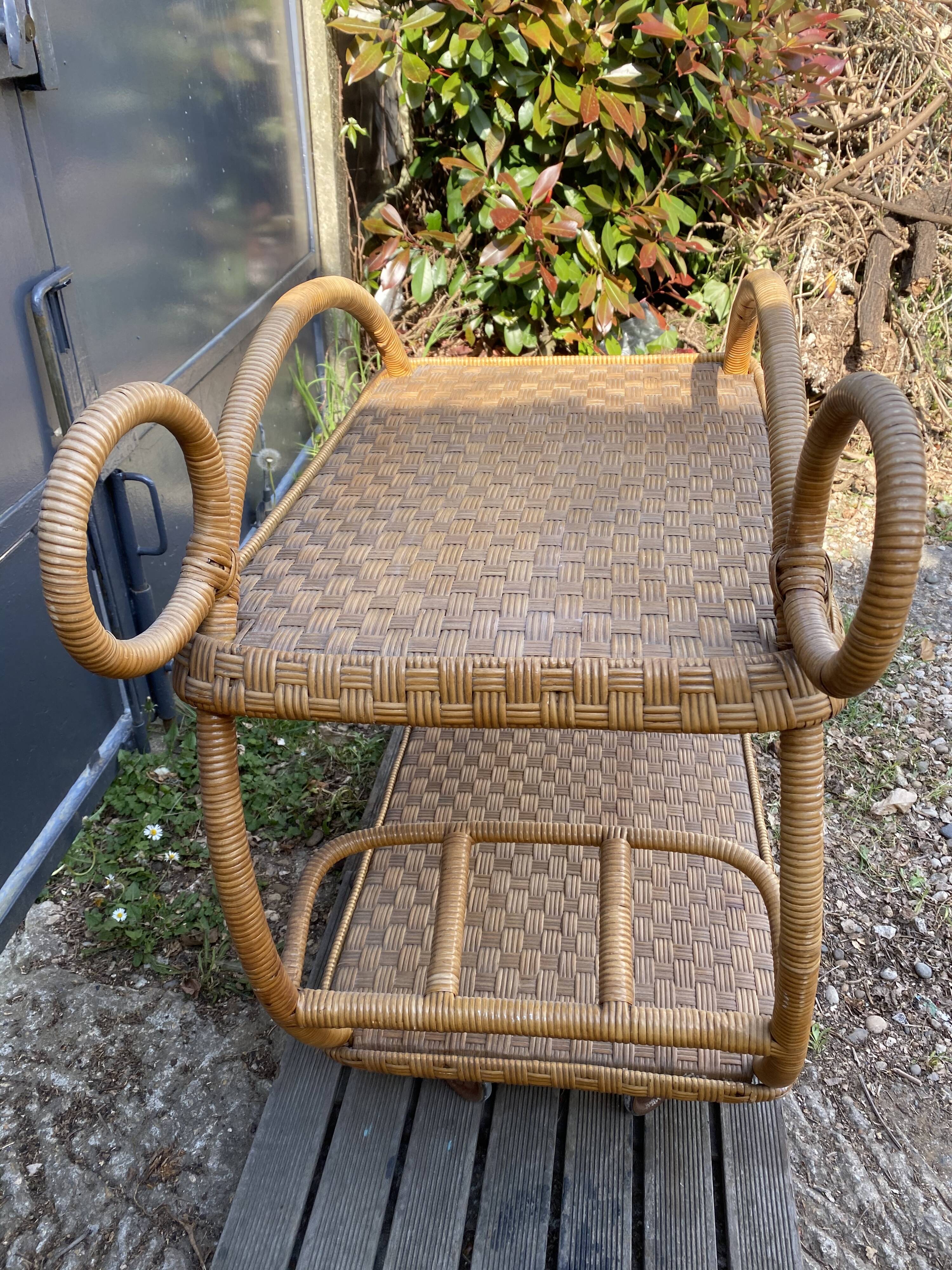 1960 Wicker Rolling Bar