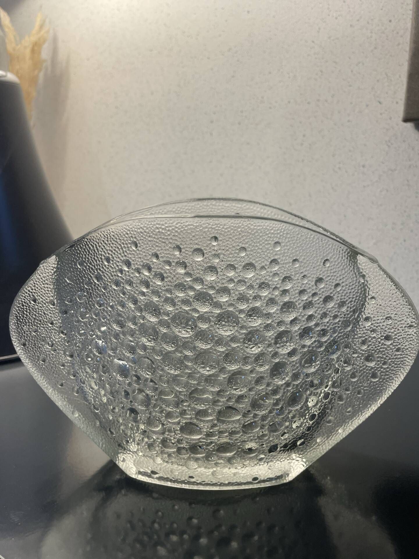 Asteroid vase jan sylwester drost
