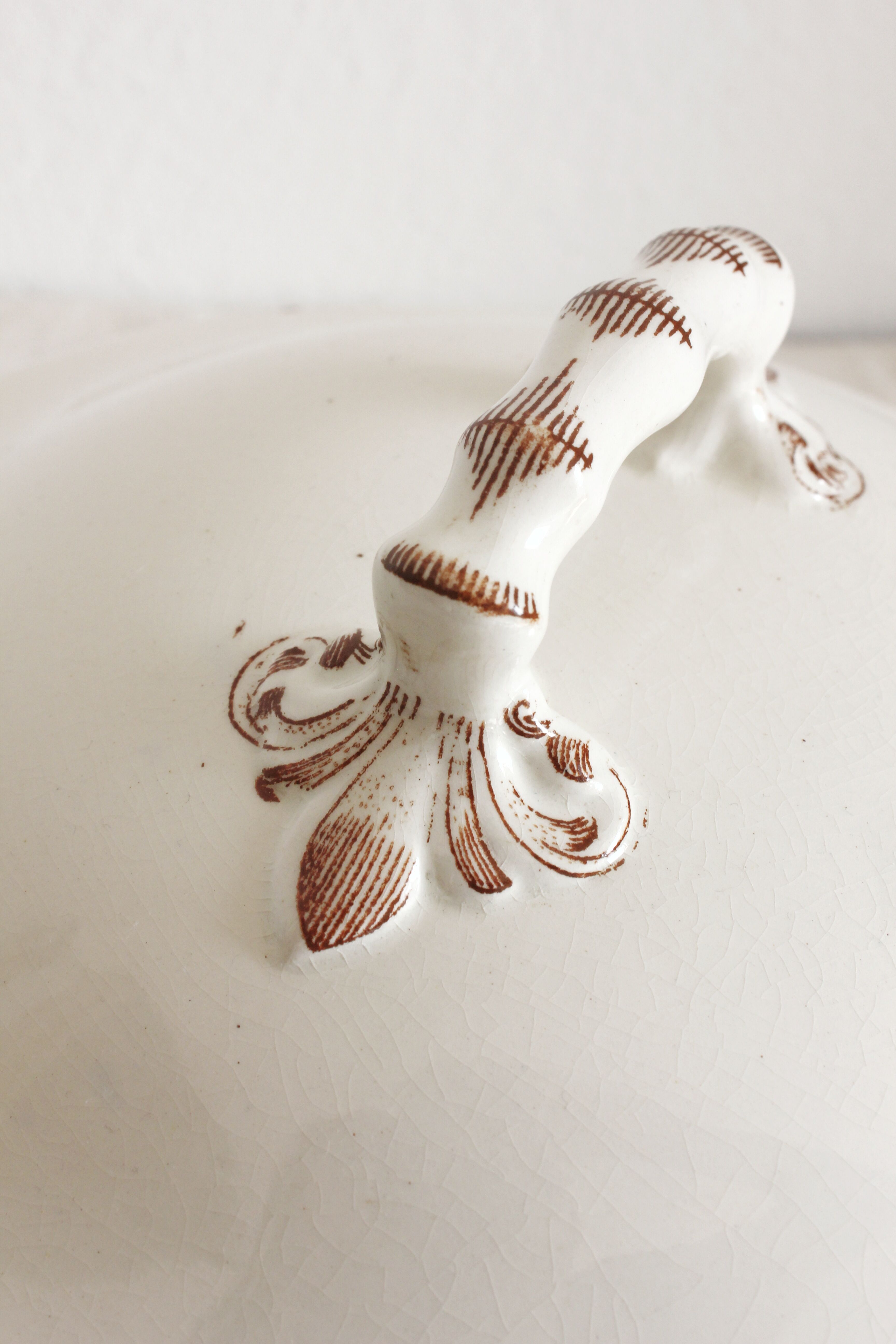 "Mireille" soup tureen from Longwy