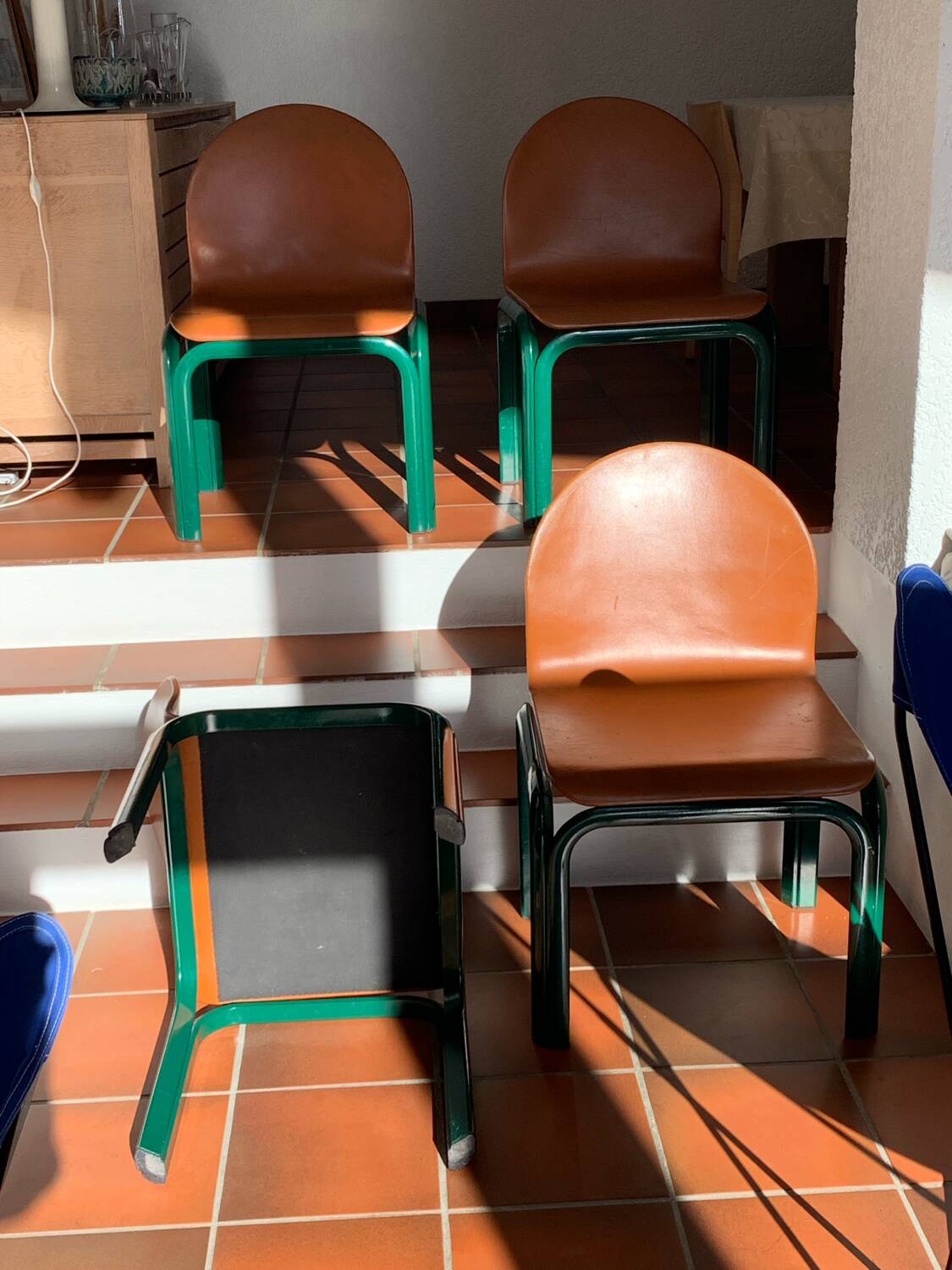 4 chairs model Orsay Gae Aulenti 1975