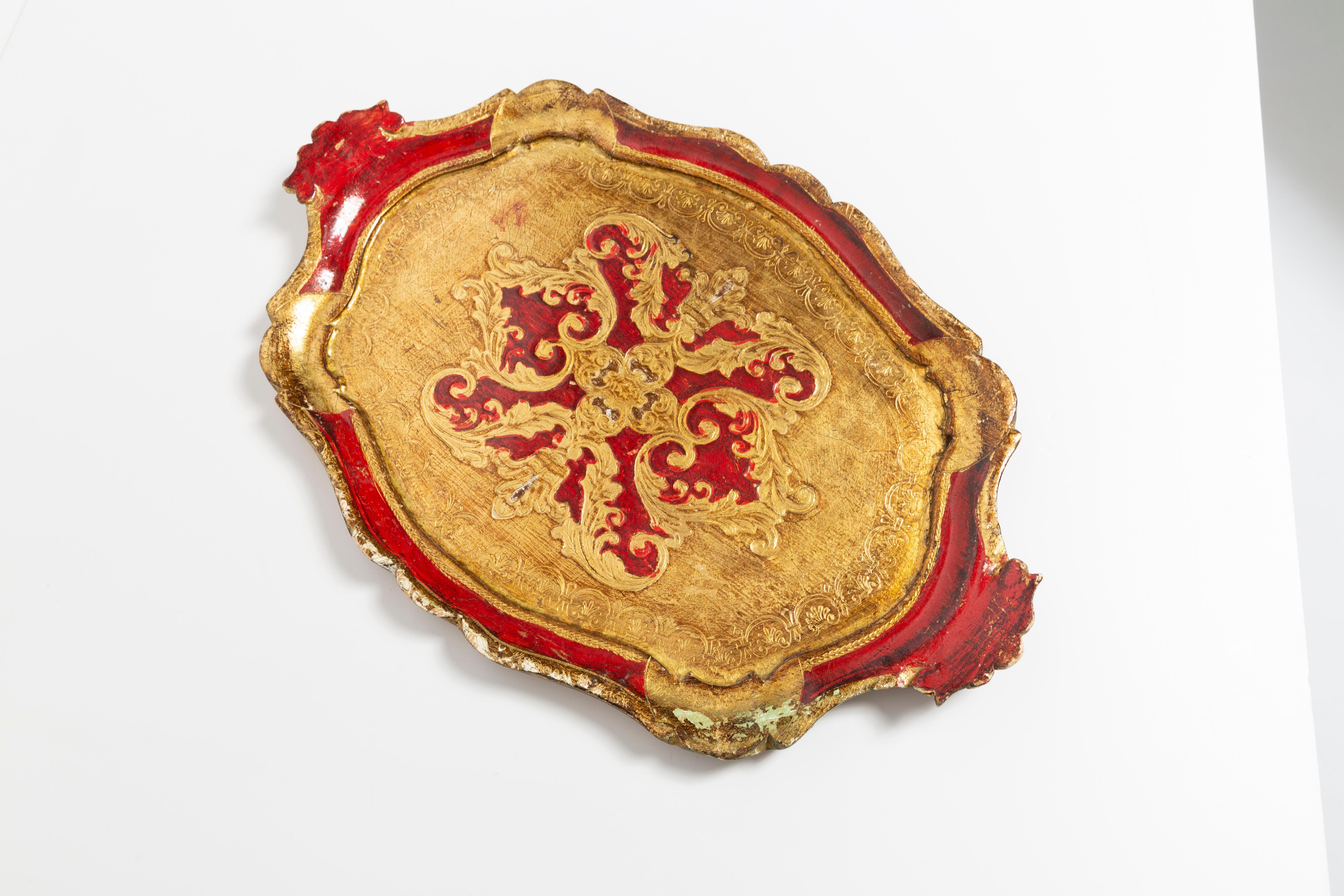 Deep red vintage decorative plate in wood, Italy, 1960s