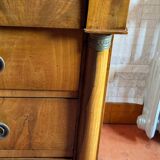 Light-colored empire chest of drawers