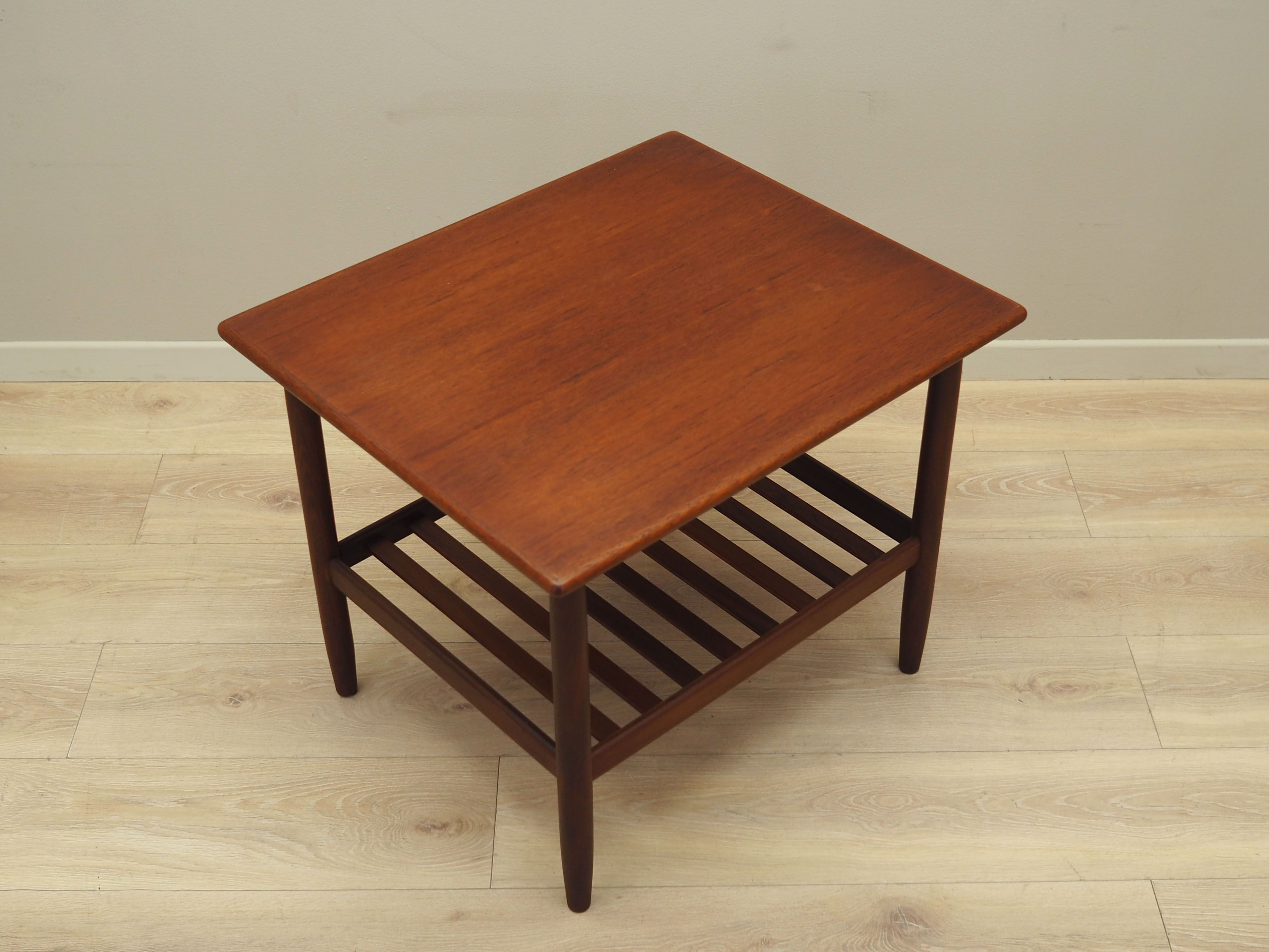 Teak coffee table, Danish design, 1970s, manufacturer: Vitzè