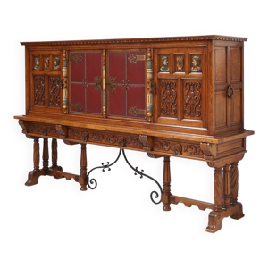 buffet en bois sculpté - vers