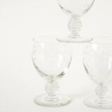 Set of 5 small wine glasses with intricately carved stems, in engraved crystal, Art No.