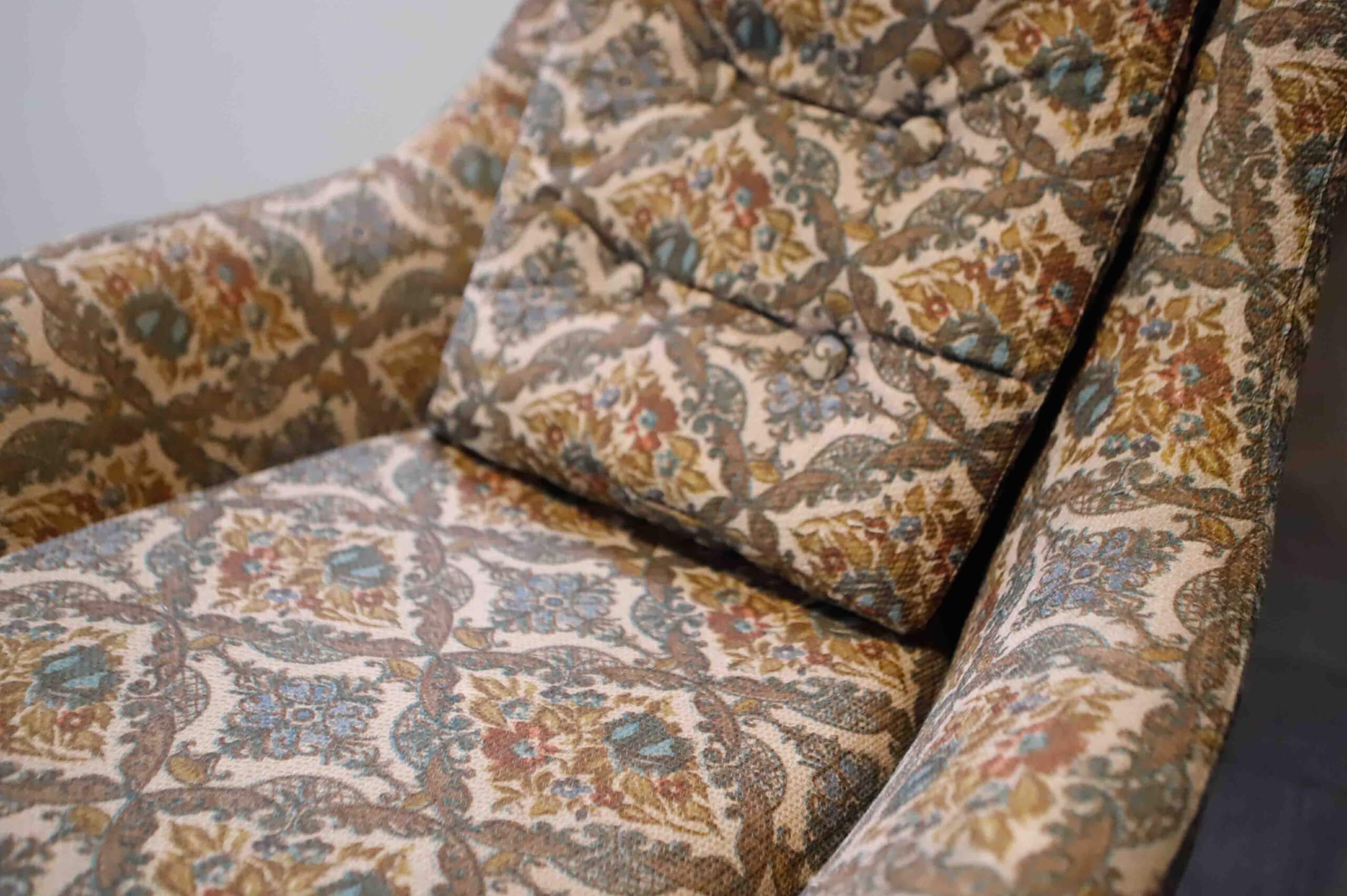 Set of 2 vintage high-back swivel armchairs with abstract upholstery