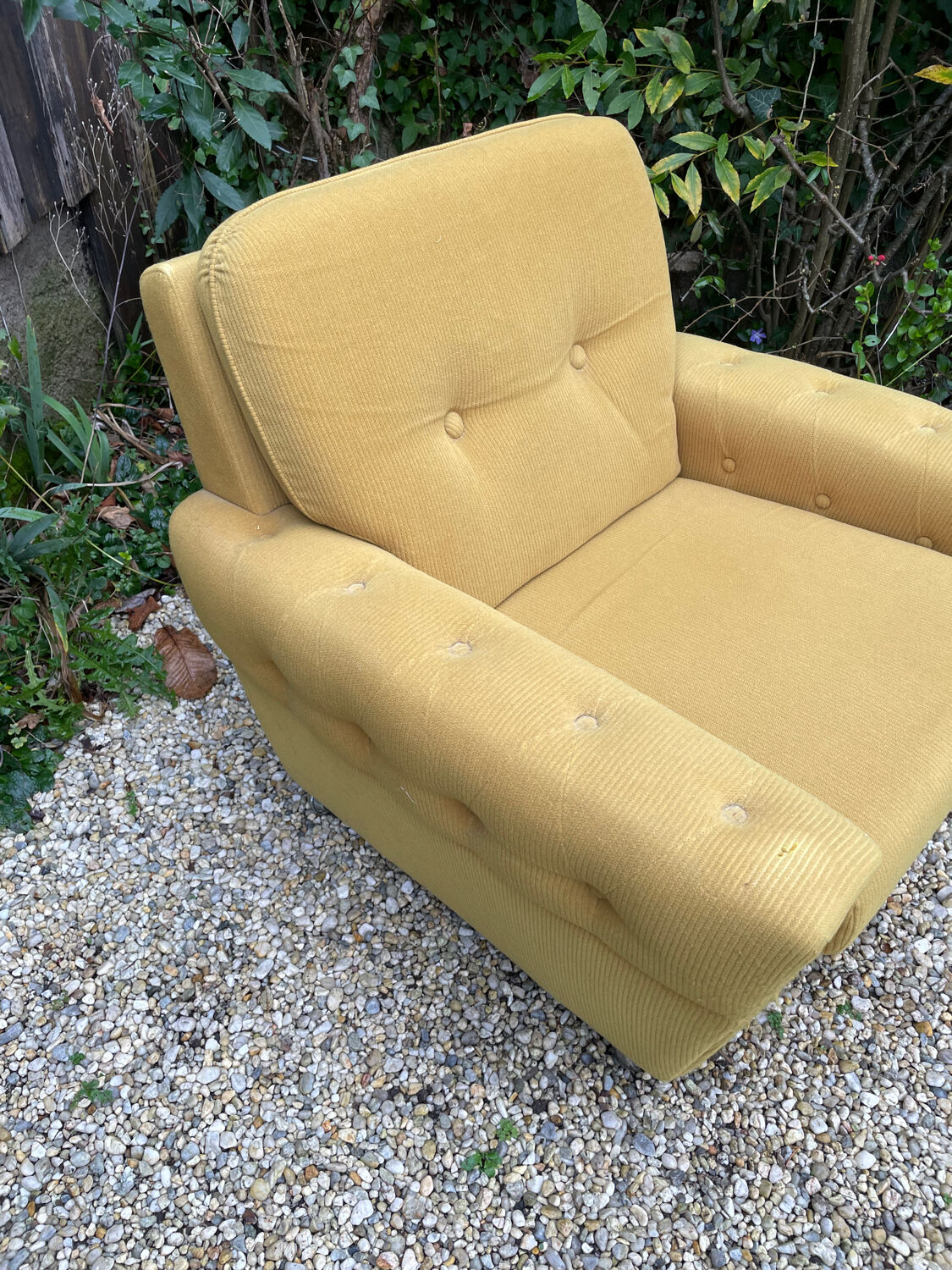 70s velvet club armchair