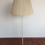 Vintage 50-60s Dutch design white floor lamp by H. Fillekes for Artiforte black base
