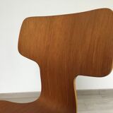 Chaise par Arne Jacobsen pour Fritz Hansen modèle 3103 années 1967