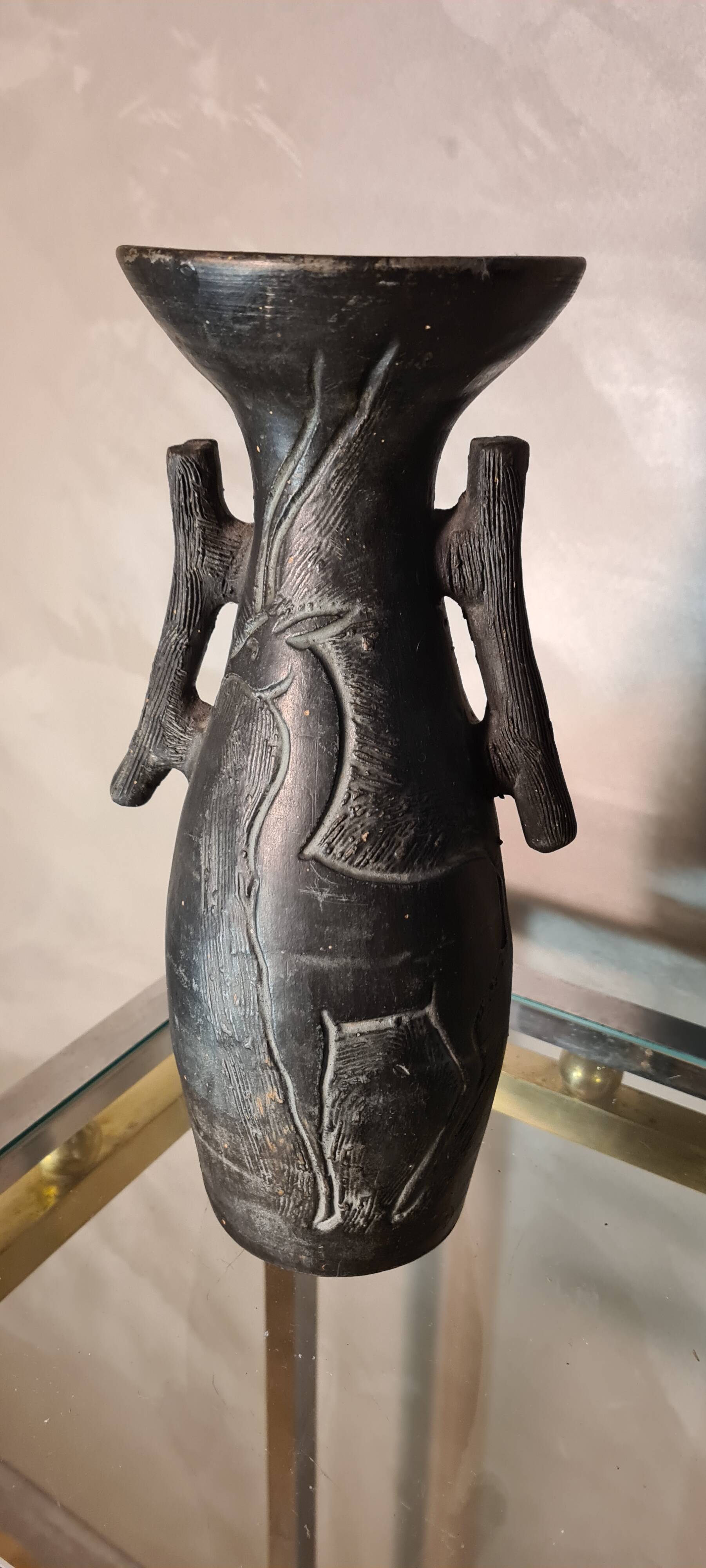 zoomorphic goual vase