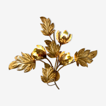FLarge floral wall lamp, leaves and flowers, Hans Kögl in golden metal
