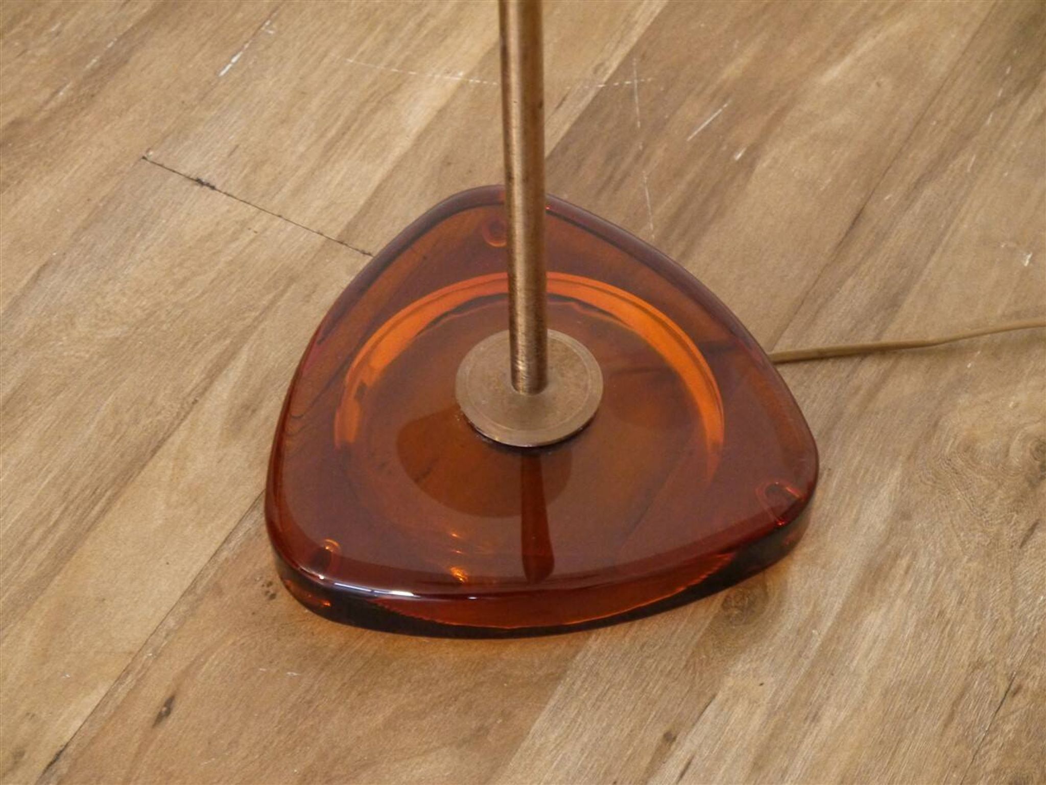 Lampadaire danois en verre, laiton et palissandre 1960