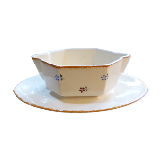 St Amand porcelain sauceboat