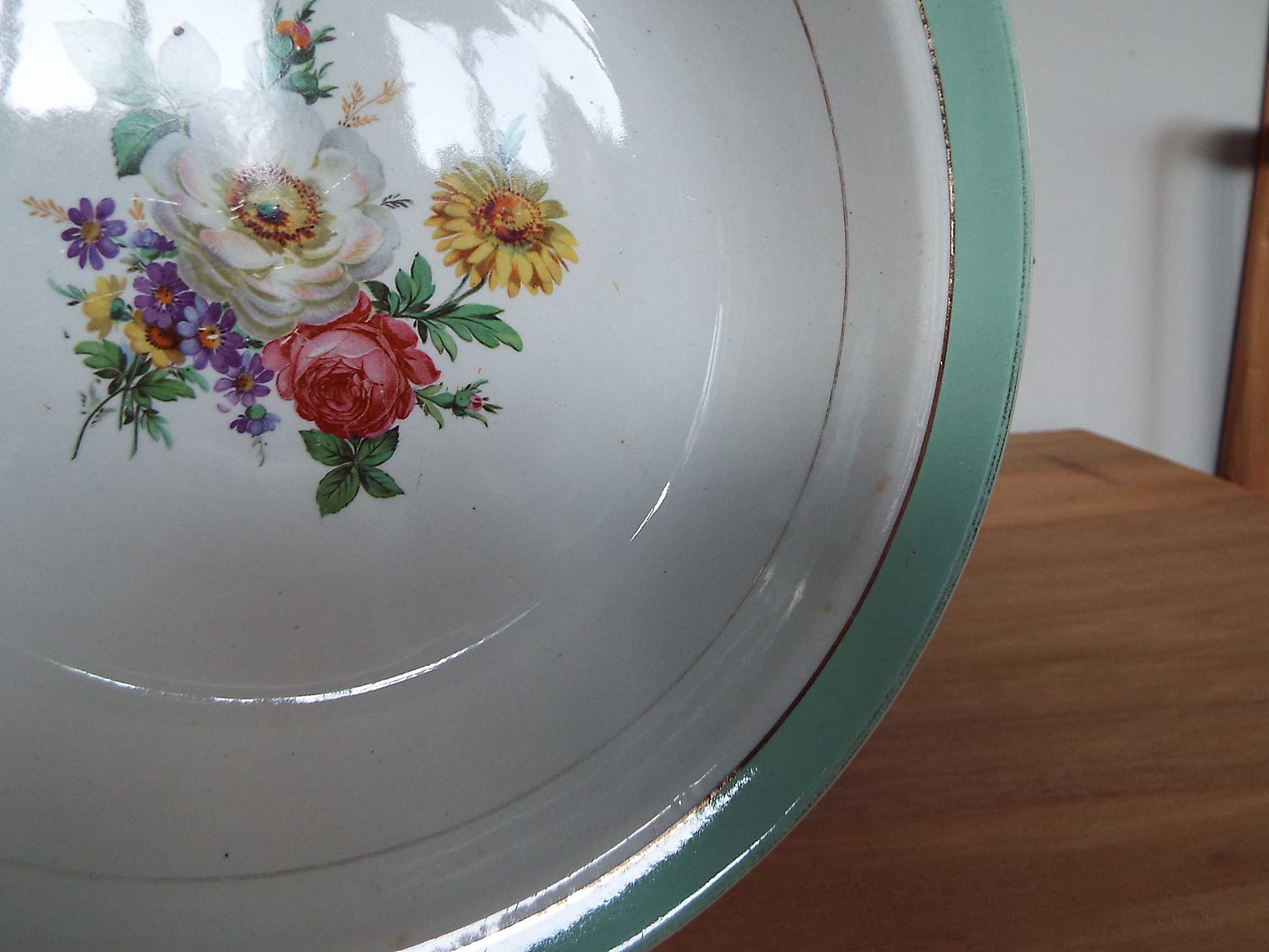 Hollow round dish badonviller