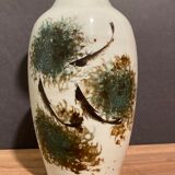 Chinese porcelain vase with Chinese characters