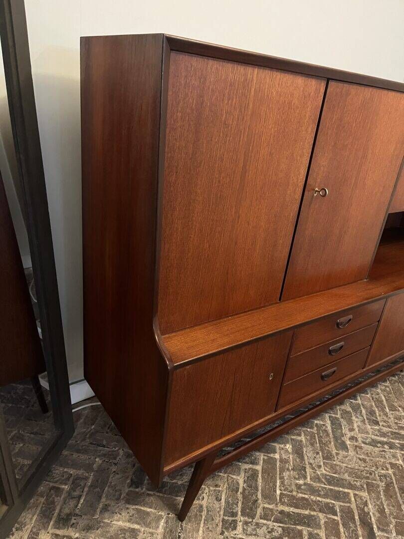 Highboard l. van teeffelen for webe