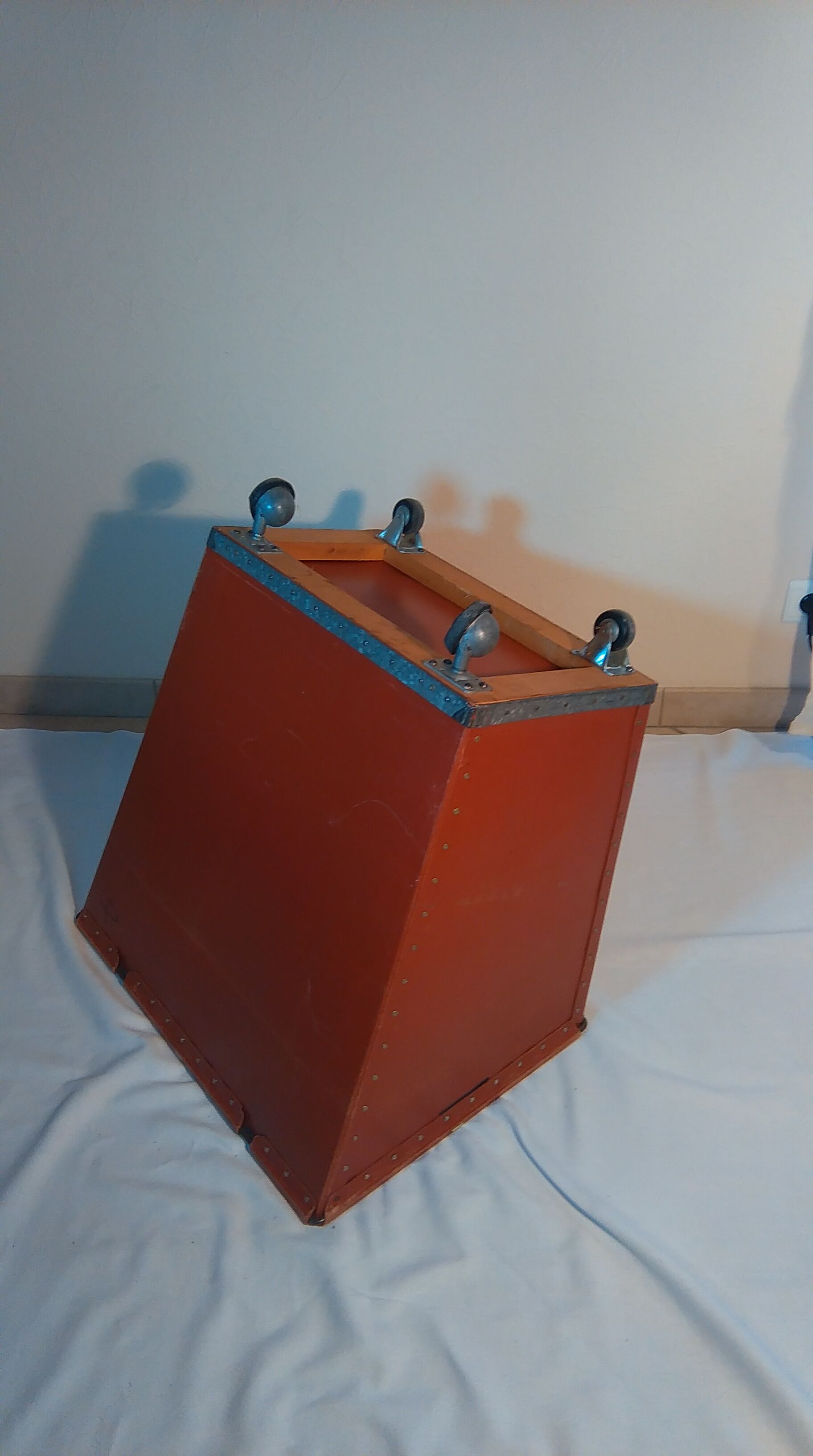 Industrial brand suroy tray