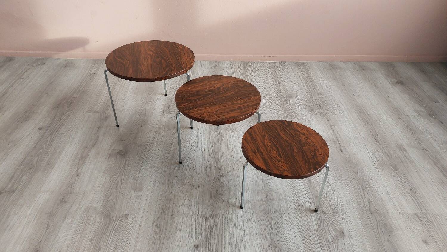 Nesting tables by VAZA Roden.