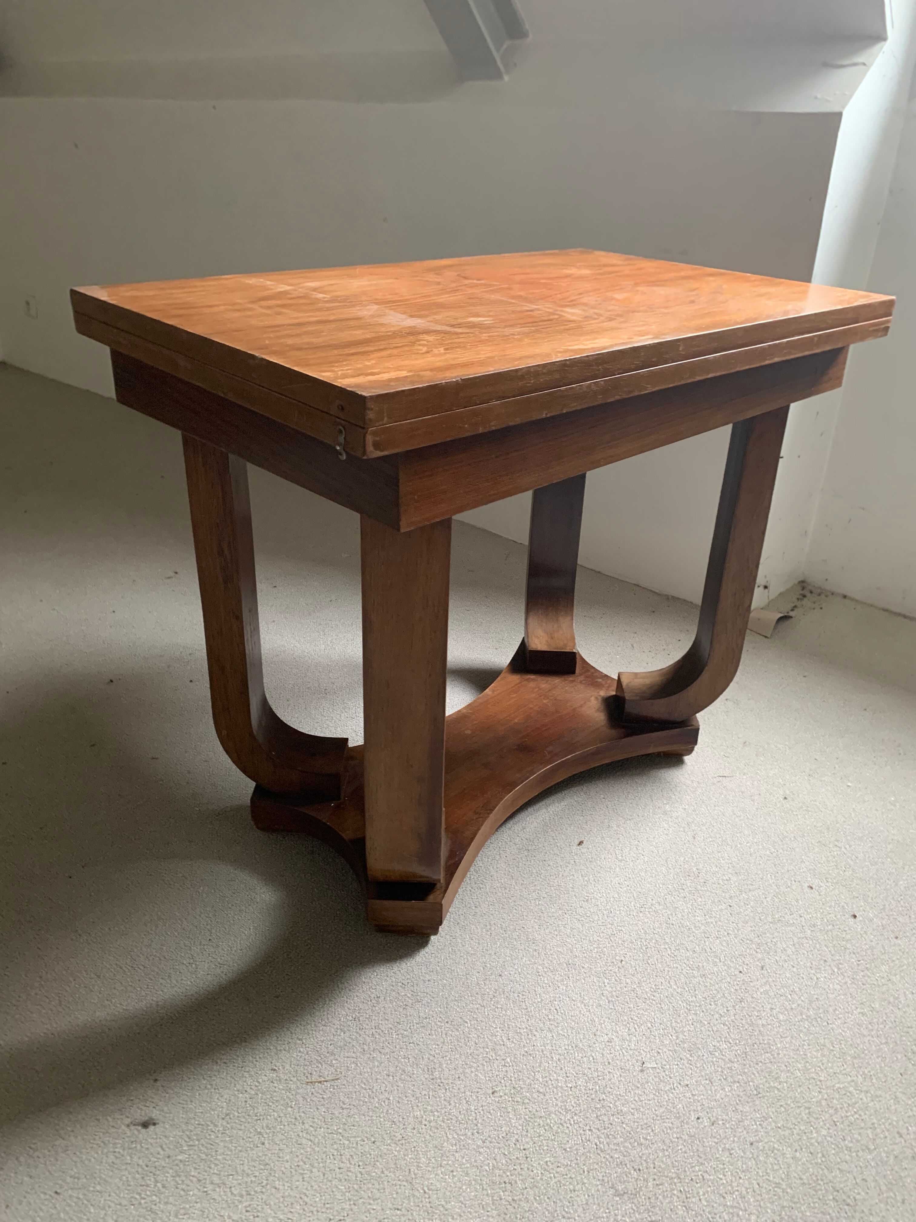 Art Deco extendable table