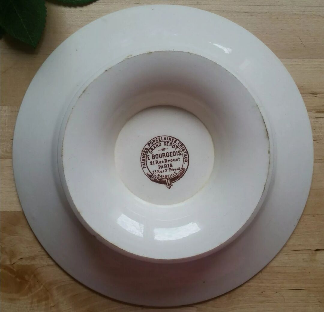 Flower and butterfly footy plate