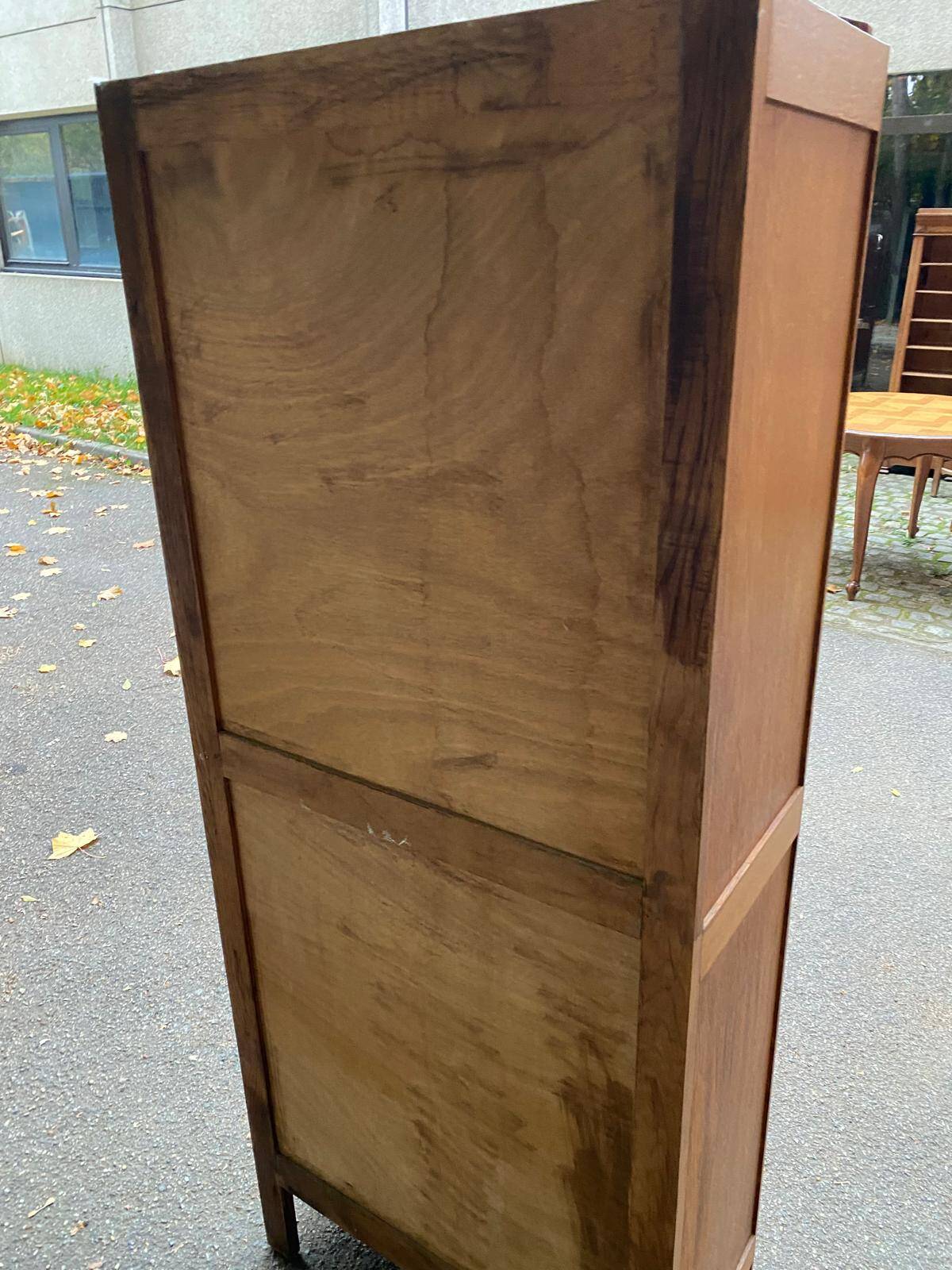 1960s Parisian Art Deco display case in solid oak