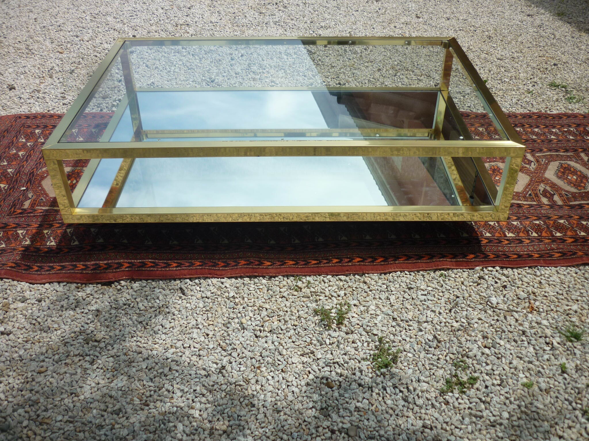 Table basse en laiton verre et miroir 1960/1970