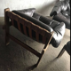 Fauteuils en cuir tufté brun du milieu du siècle et pouf dans le style de Percival Lafer, années 1960, Ensemble de 3