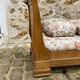 Bench reads Louis Philippe