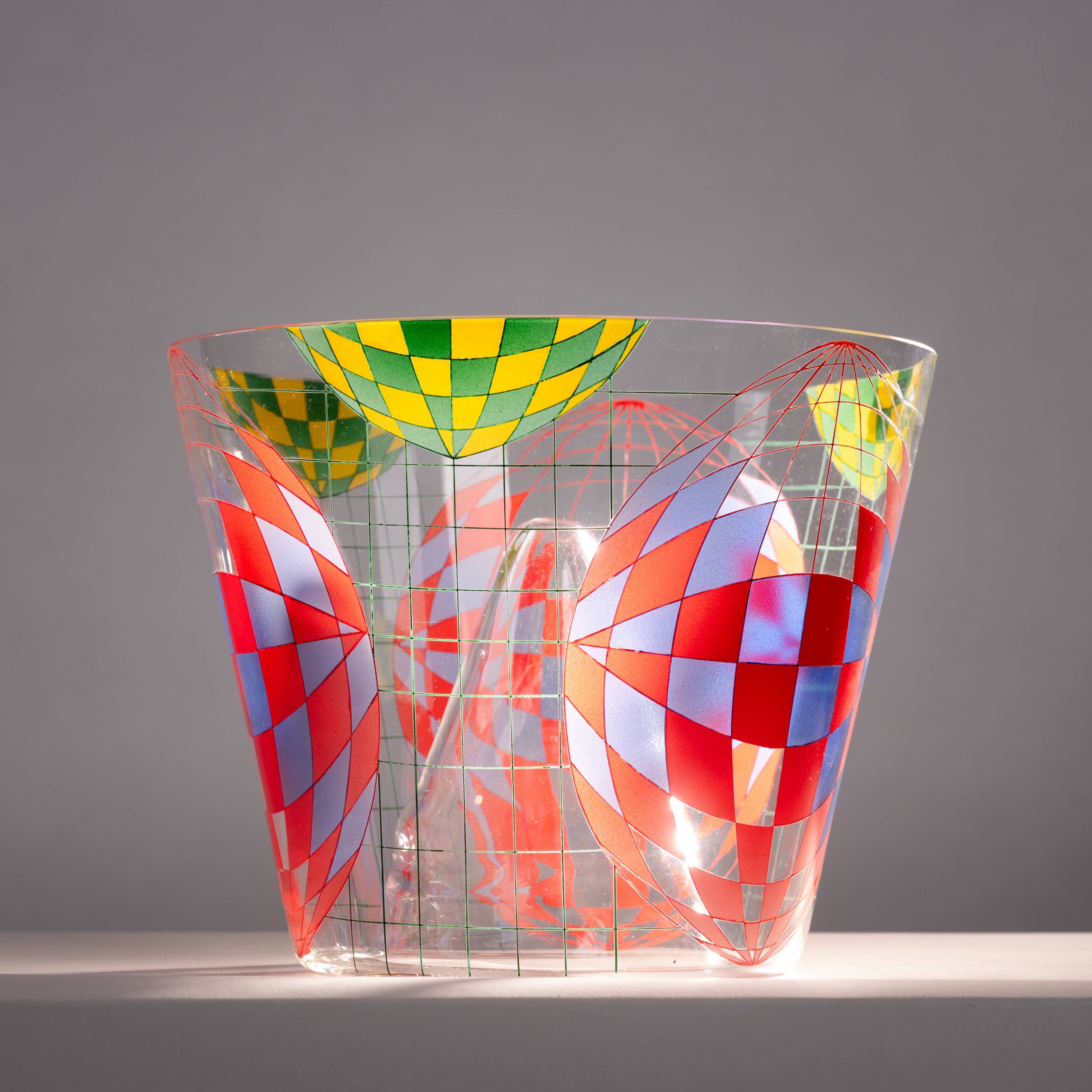 art glass object vase