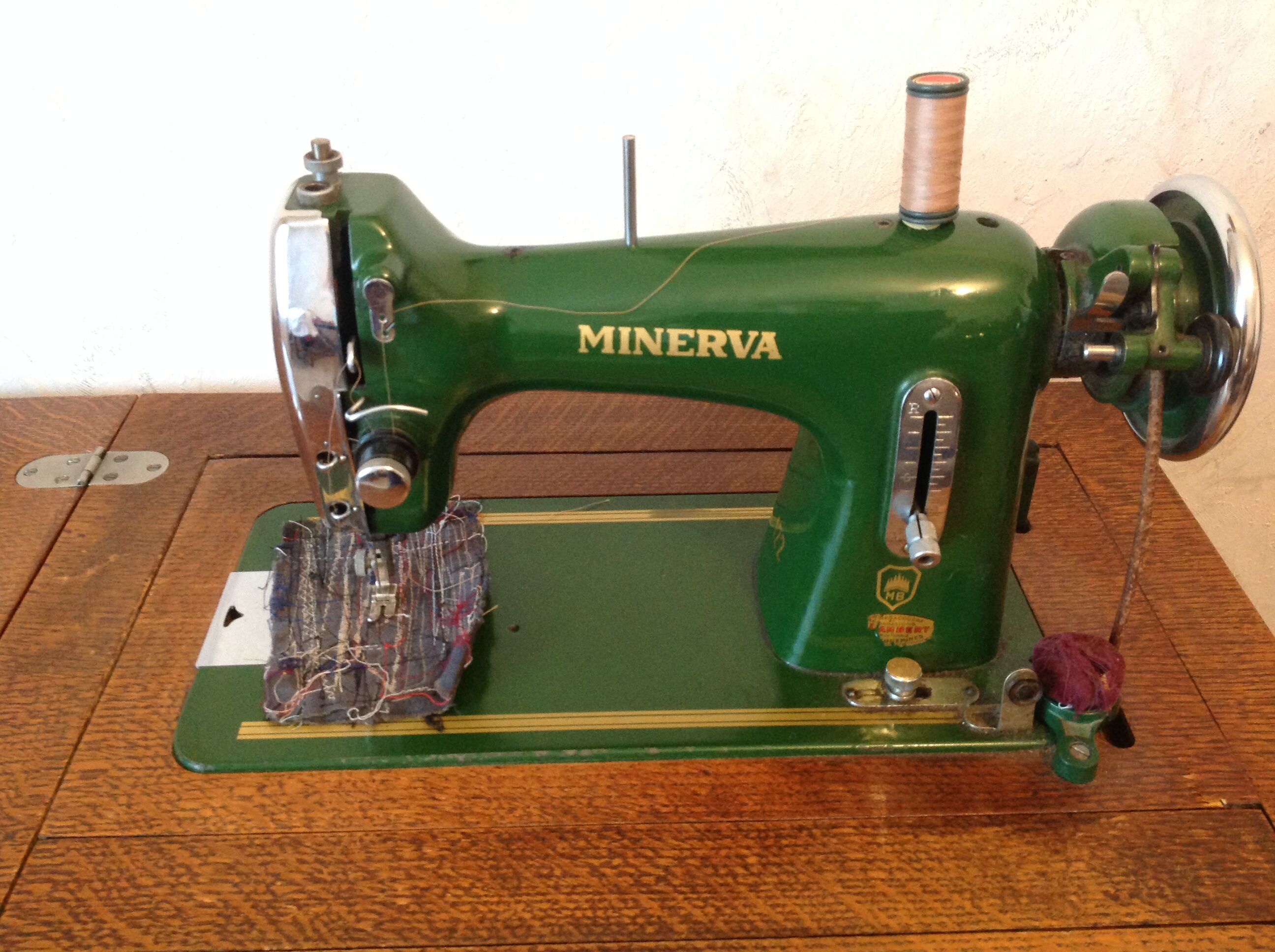 Furniture with Minerva sewing machine / vintage 50s-60s