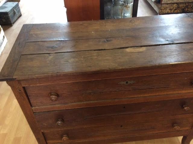 Chest of drawers 3 drawers old