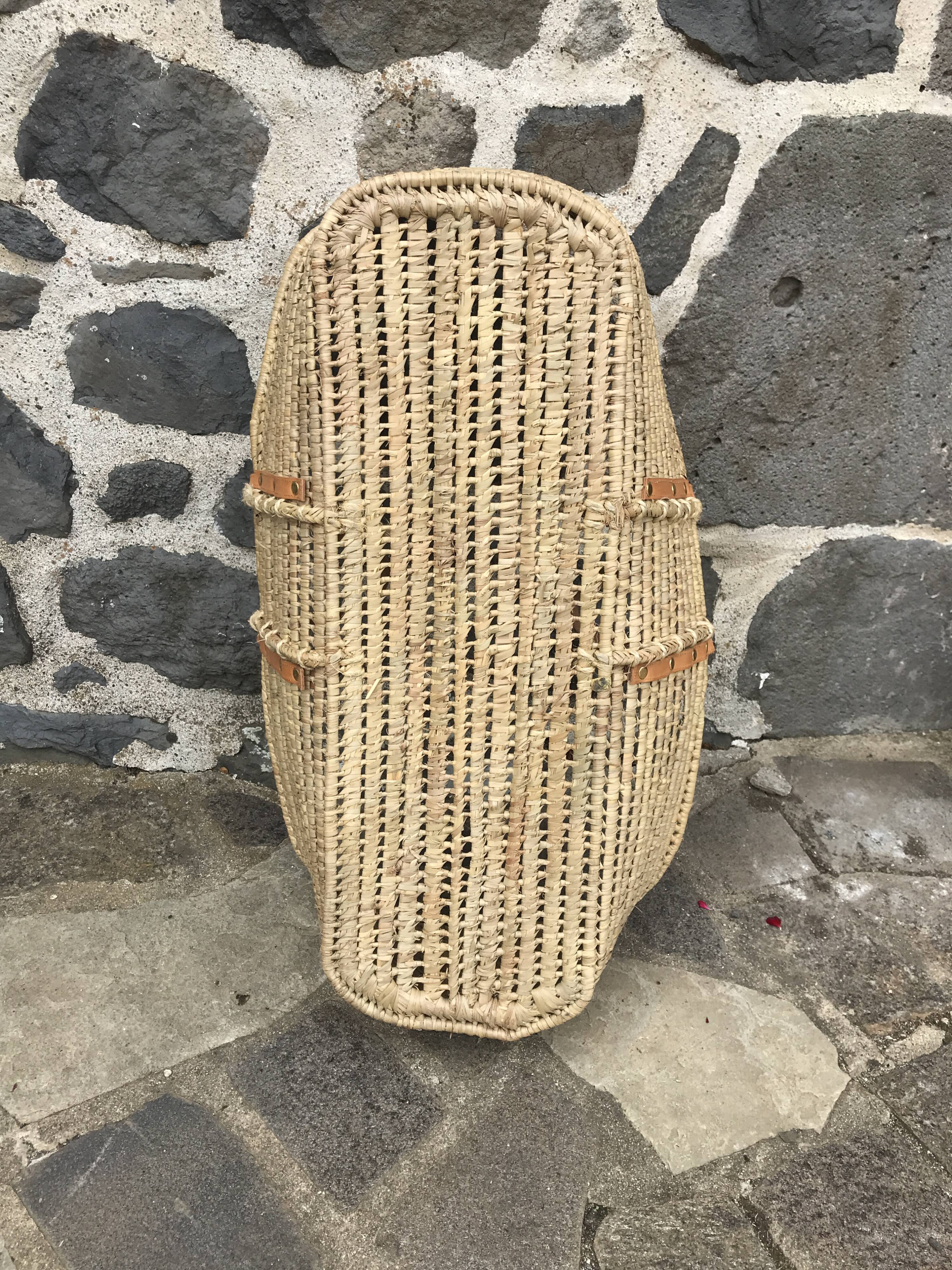 Straw basket