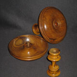 Old pair of candlestick in olivier remember Jerusalem early XX th