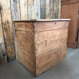 Old raw wood chest (renovated)