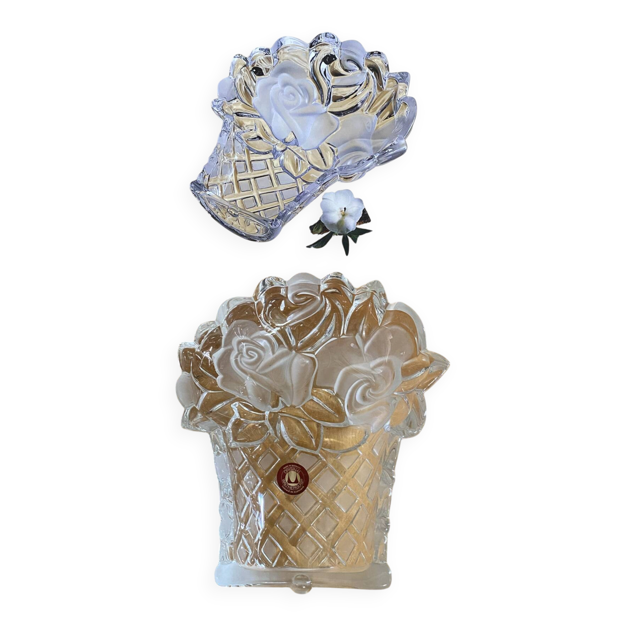 Old walther-glas pocket video vintage moulded crystal rose basket