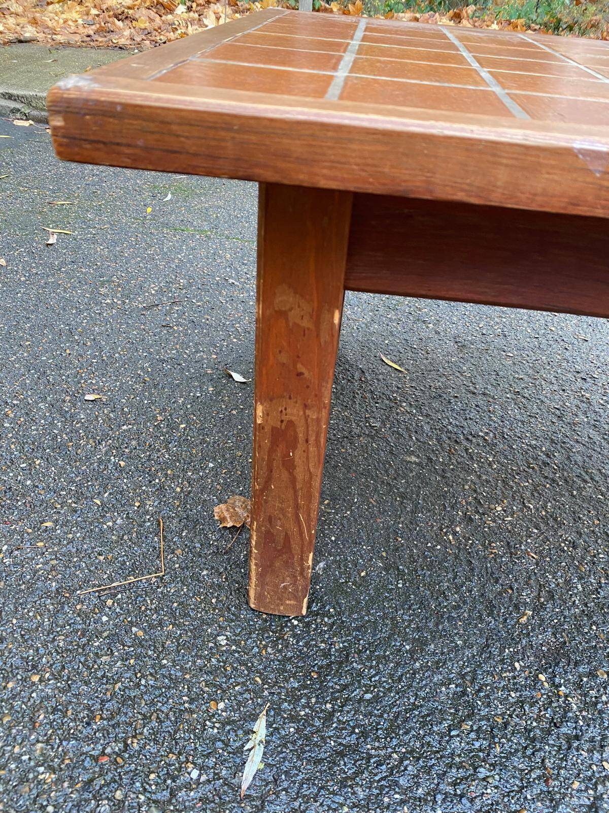 Table basse vintage en chêne et céramique
