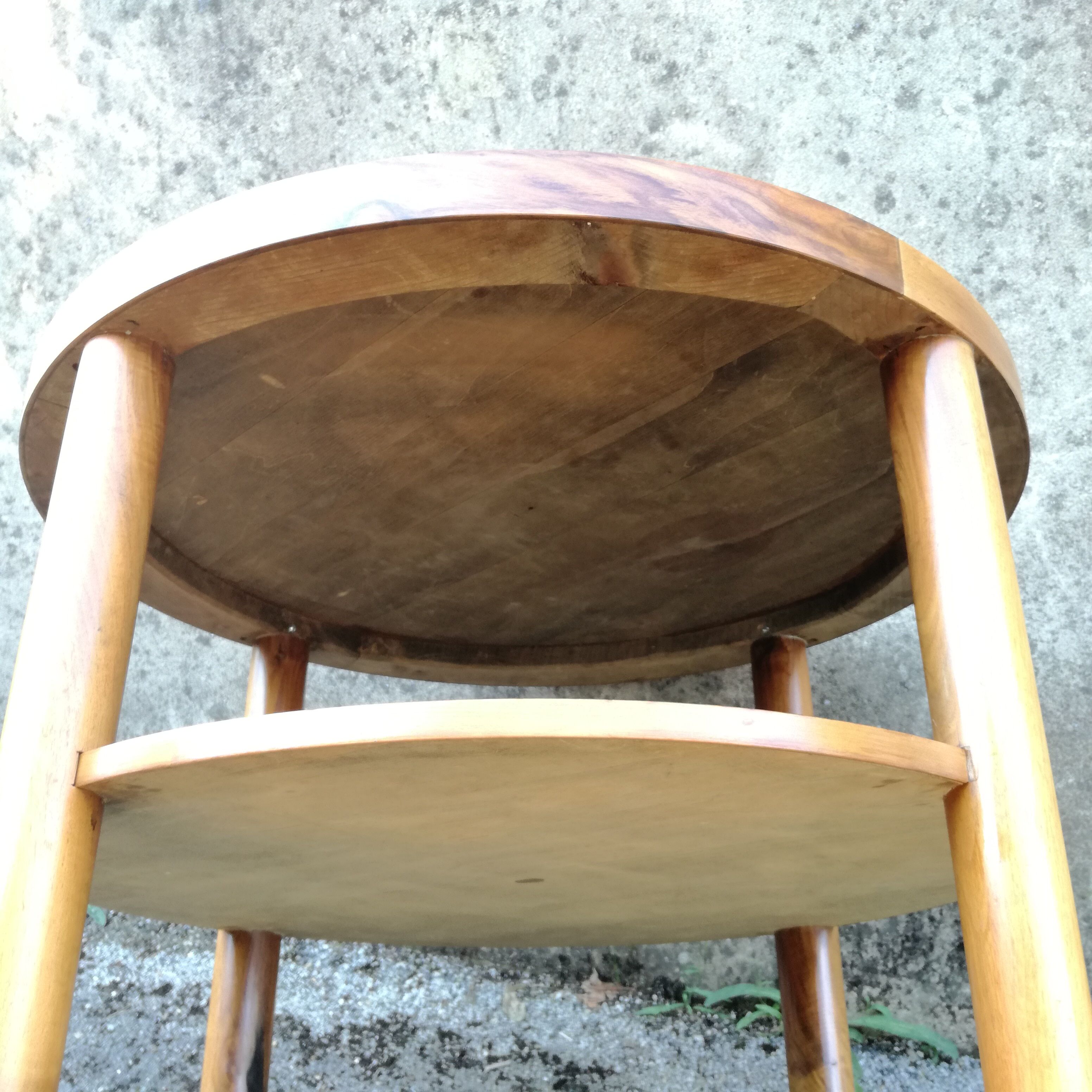 Round walnut pedestal table, with tablet